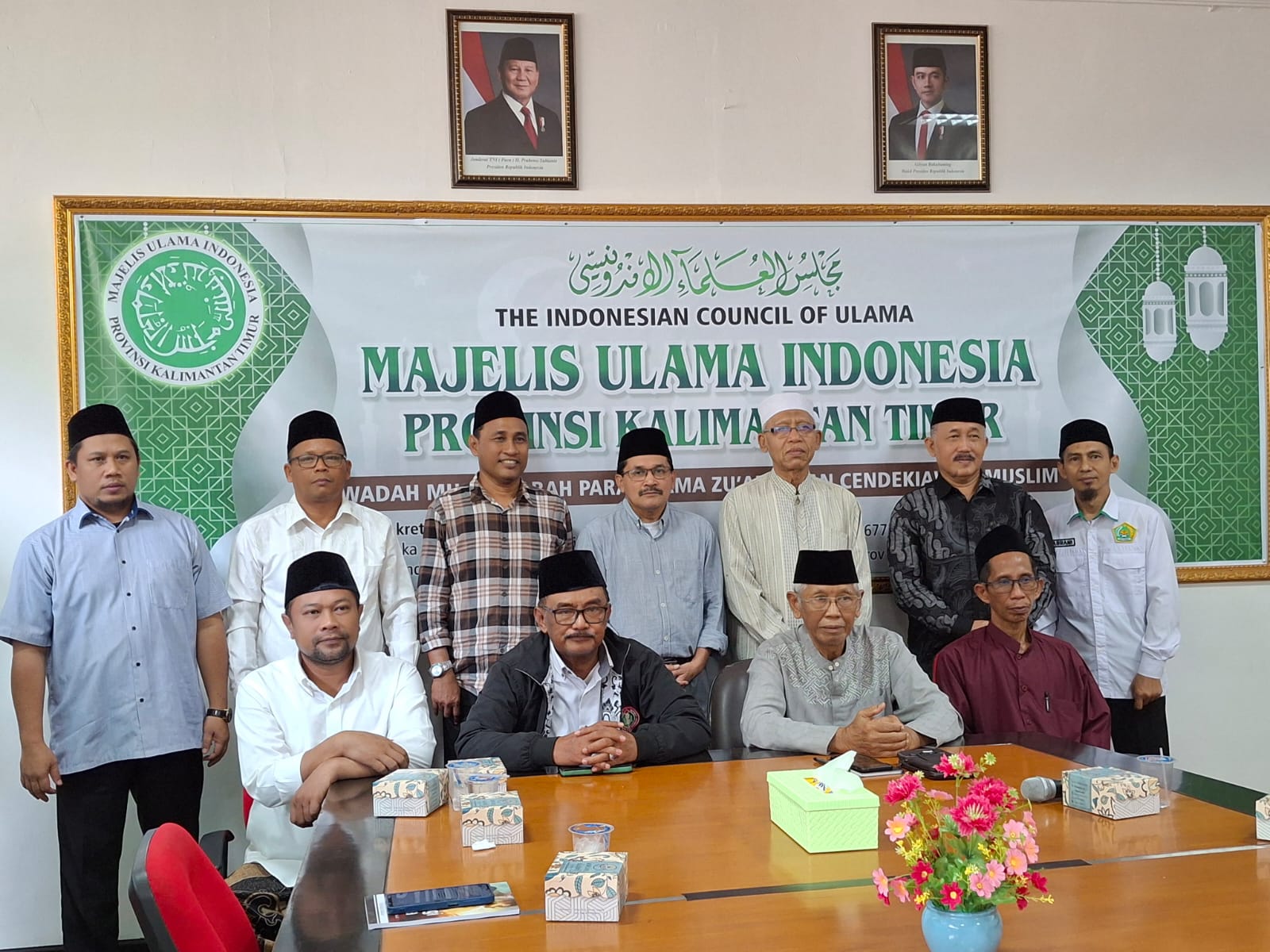 Potho Bersama Pengurus MUI KALTIM dengan MUI KUKAR